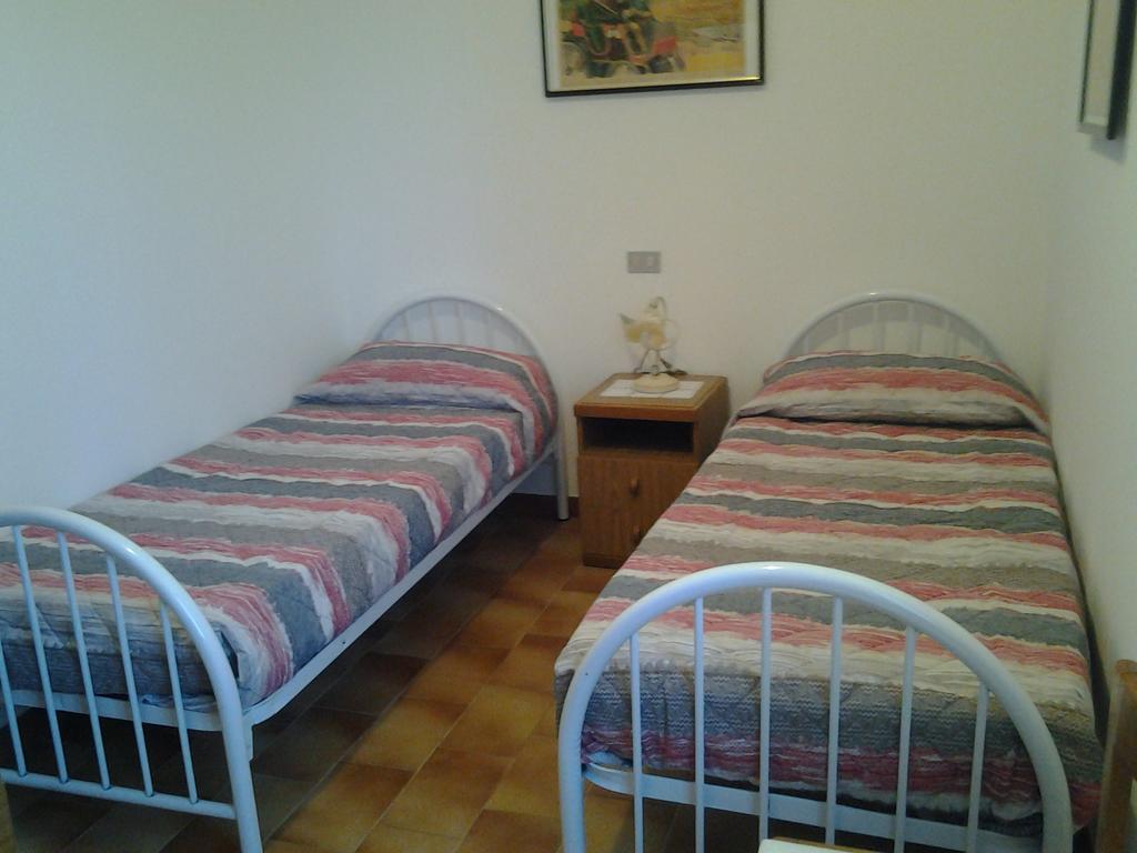 Casa Del Faggio Rosso Lägenhet Bellagio Rum bild